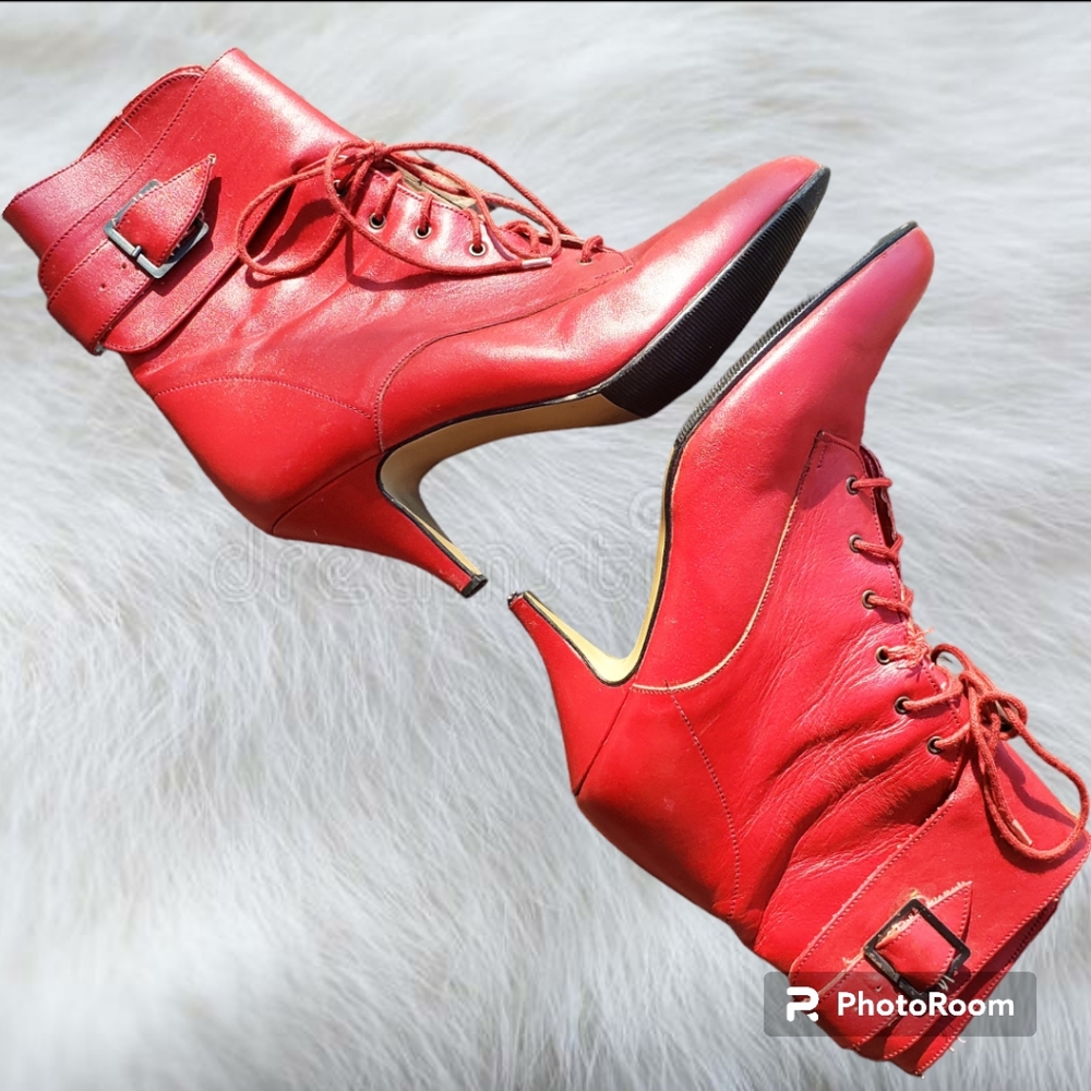 Vintage Red High heel ankle boots - Picture 3 of 15